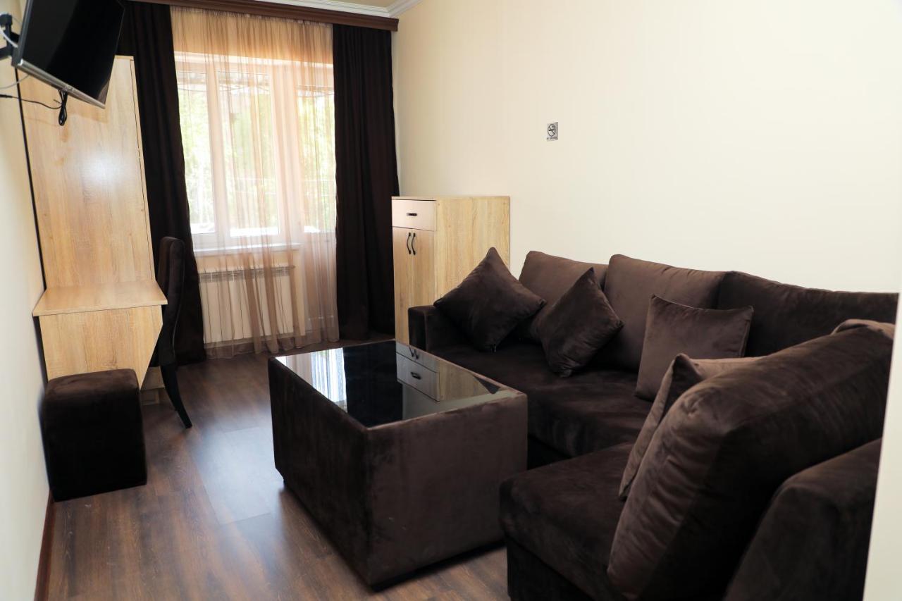 Aragast Hotel & Brewery Sevan Εξωτερικό φωτογραφία