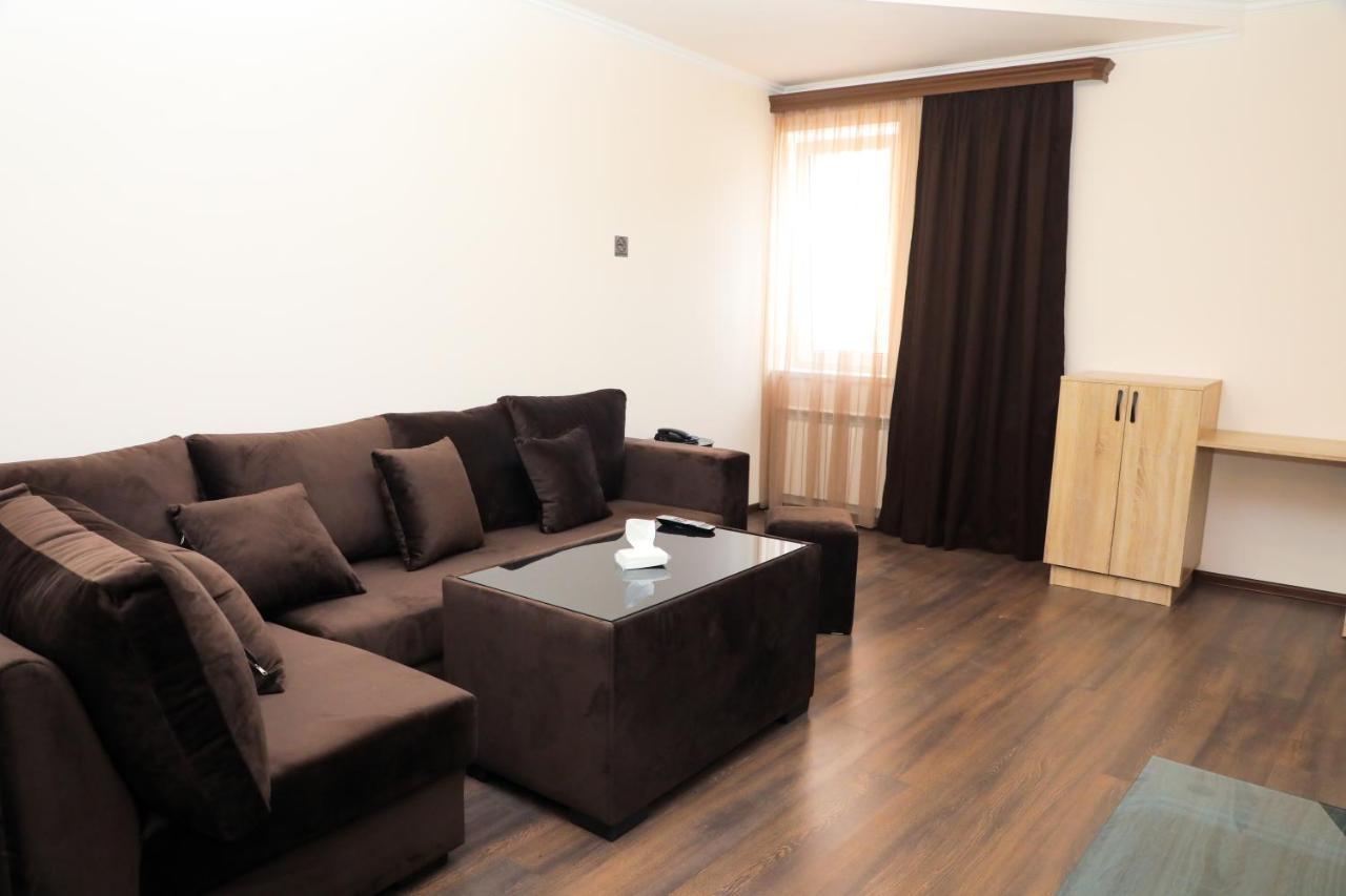 Aragast Hotel & Brewery Sevan Εξωτερικό φωτογραφία